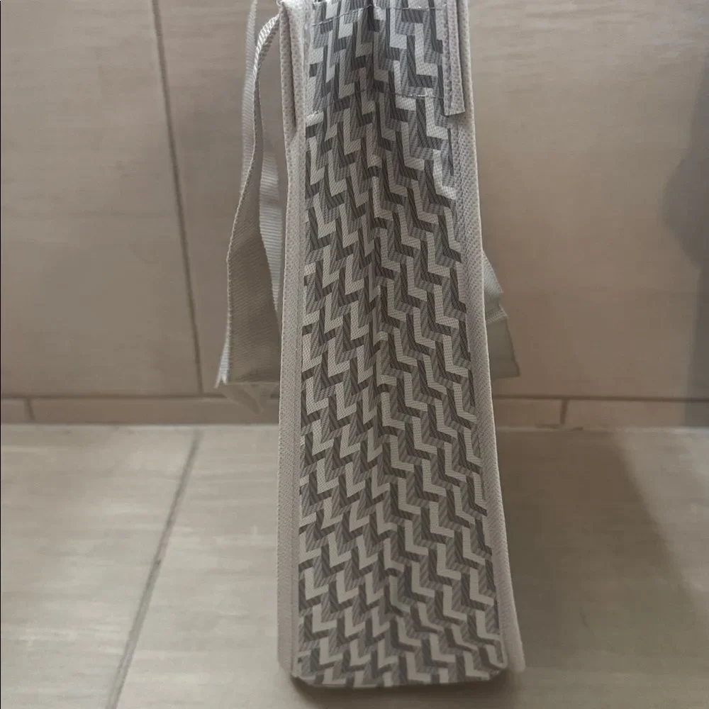 NEW Lululemon Reusable Tote Gray
